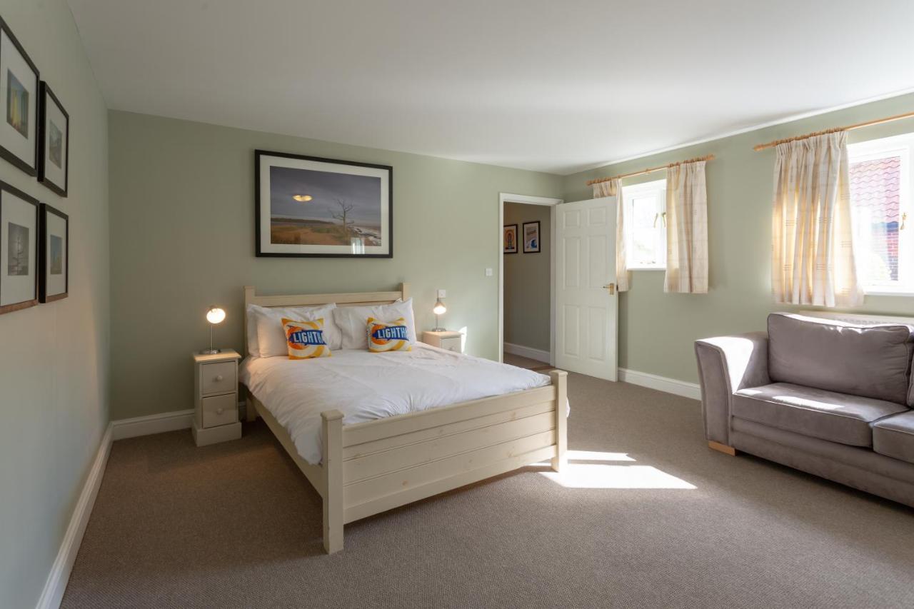 The Plough Hotel Wangford Екстериор снимка